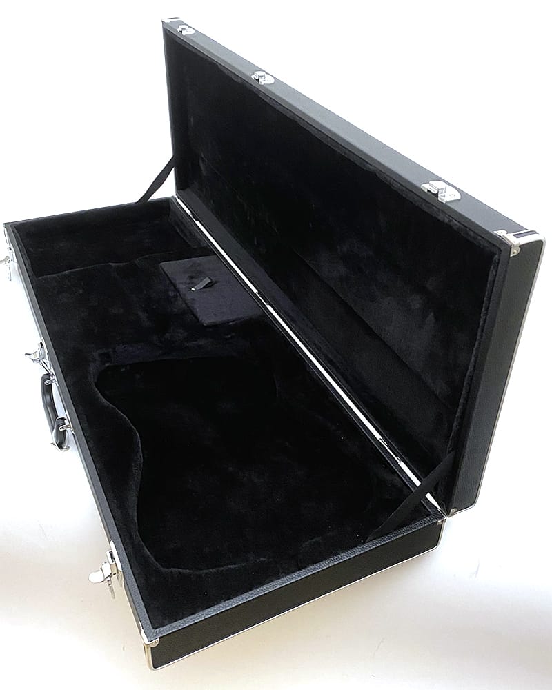 Pit Bull Guitars Deluxe Guitar Case - view 3