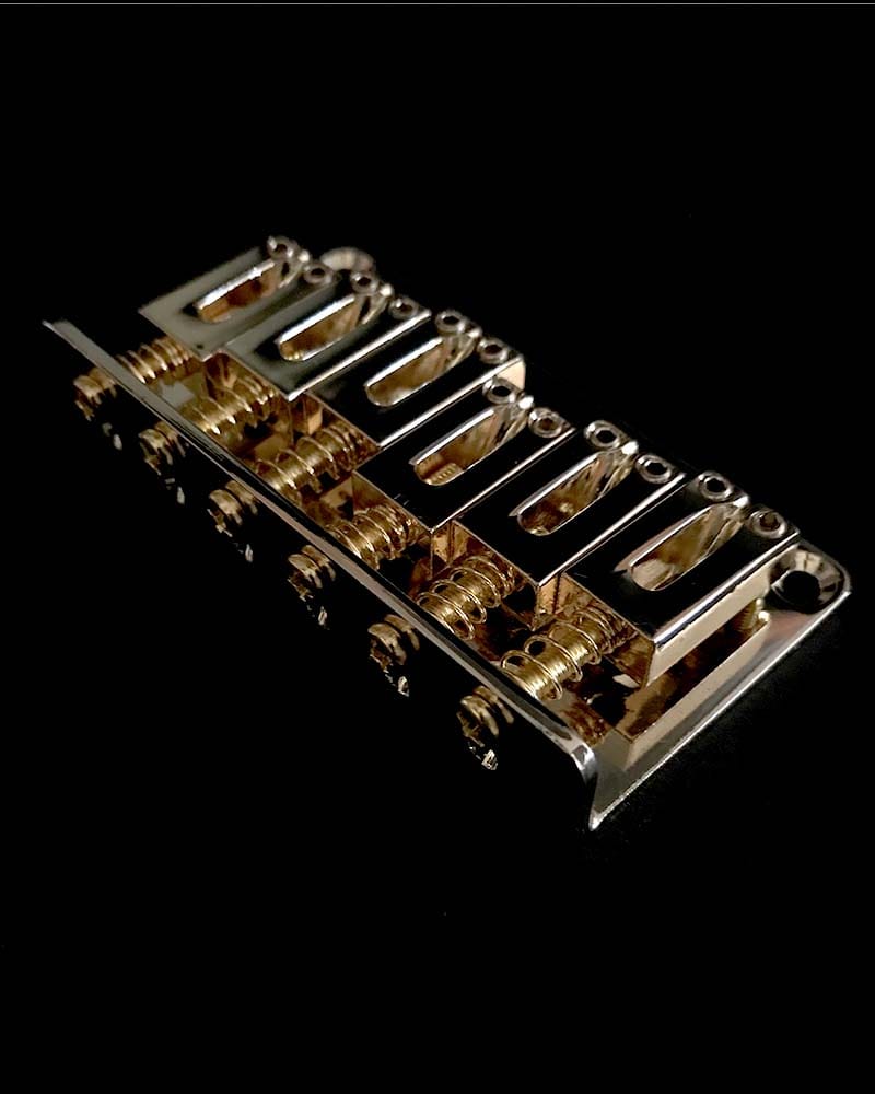 Pit Bull Guitars Hardtail Bridge - Gold - view 3